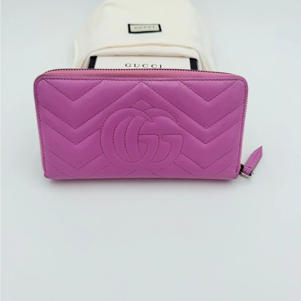 Gucci Pink Marmont Chevron Wallet with Gold Logo - Picture 5 of 10